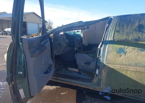 1996 Ford Windstar Wagon from USA, damaged, VIN 2FMDA5145TBC62625